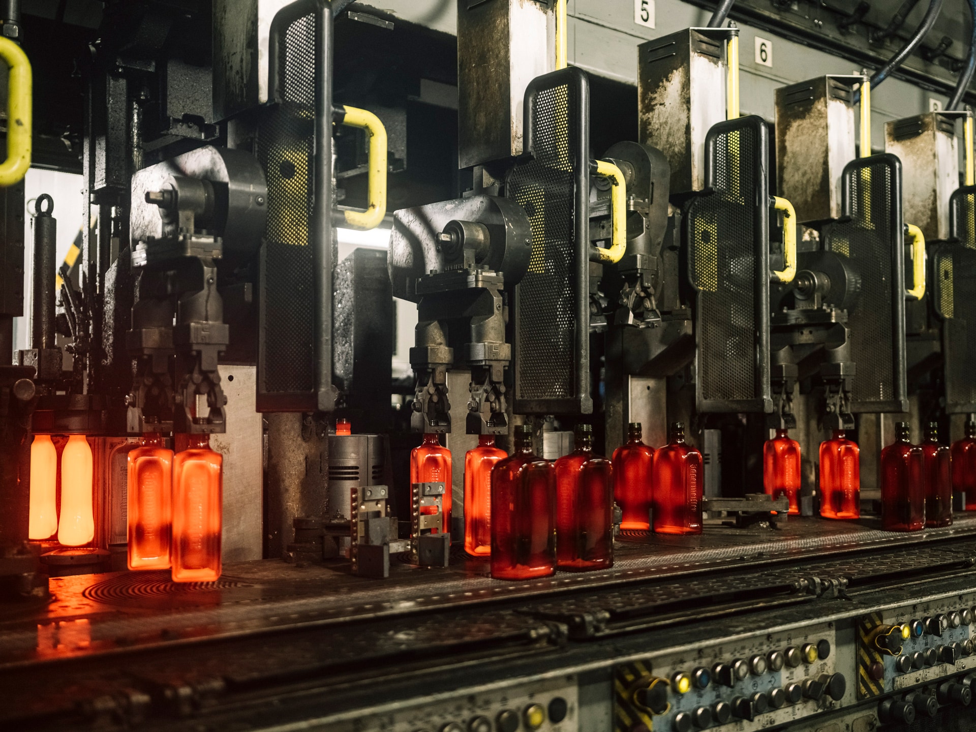 Die Herstellung unserer ikonischen Flasche